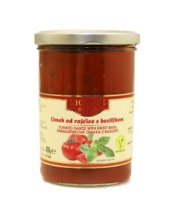 Rajčatová omáčka s bazalkou